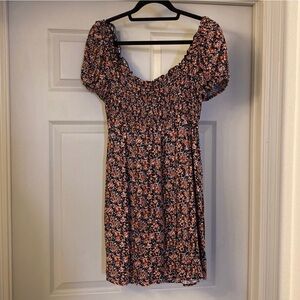 🌞Wild Fable floral smocked dress